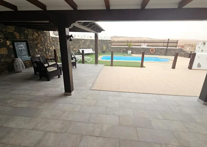 別荘 Casa Indira *