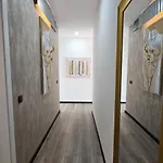 Casa Indira בית נופש