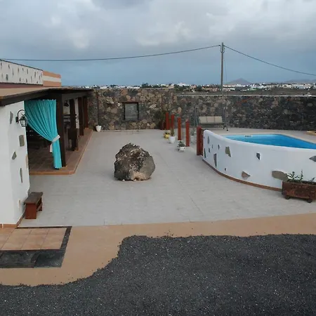 Casa Indira Сasa de vacaciones *